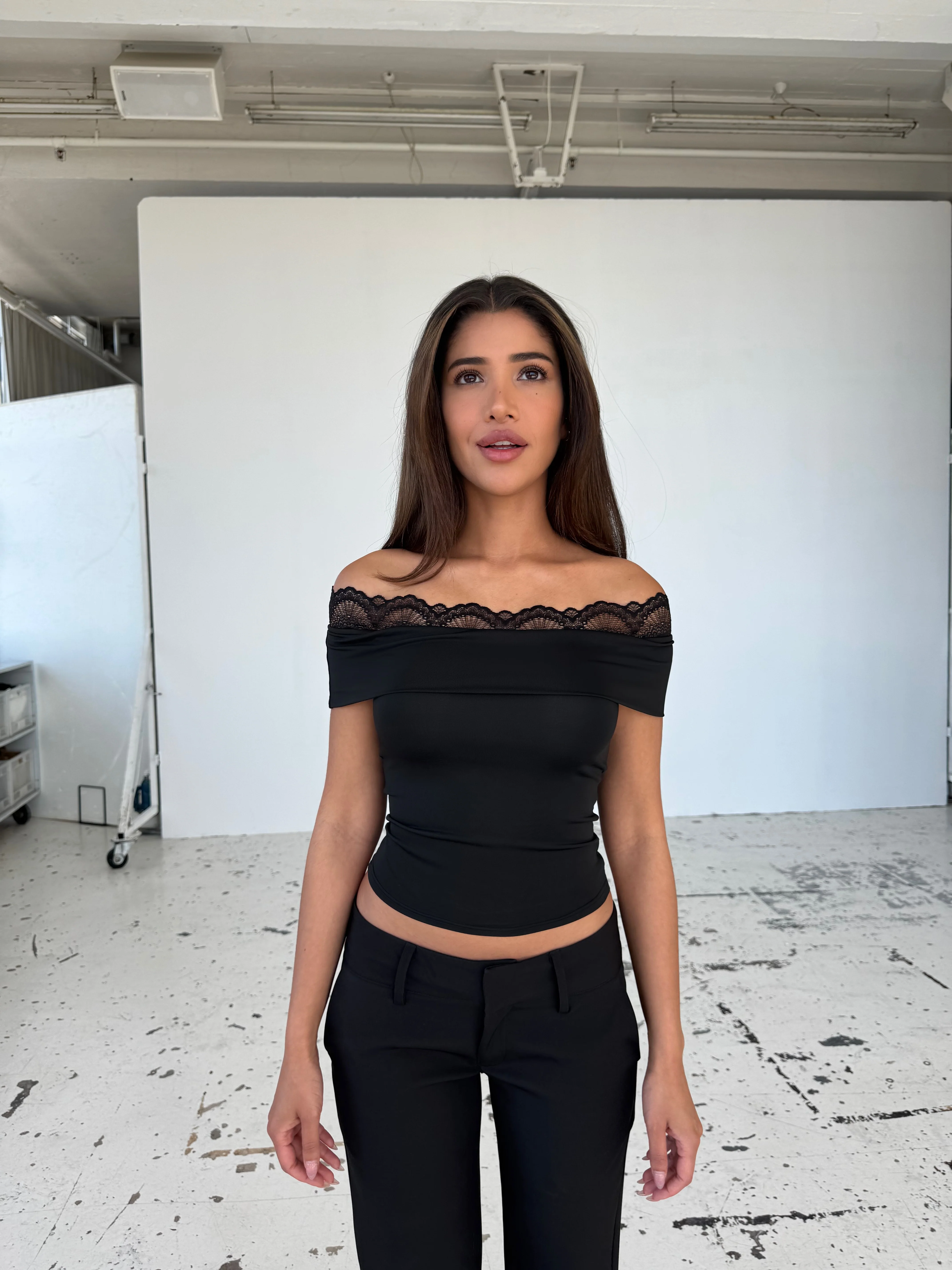 Leda lace top - black - Image 5