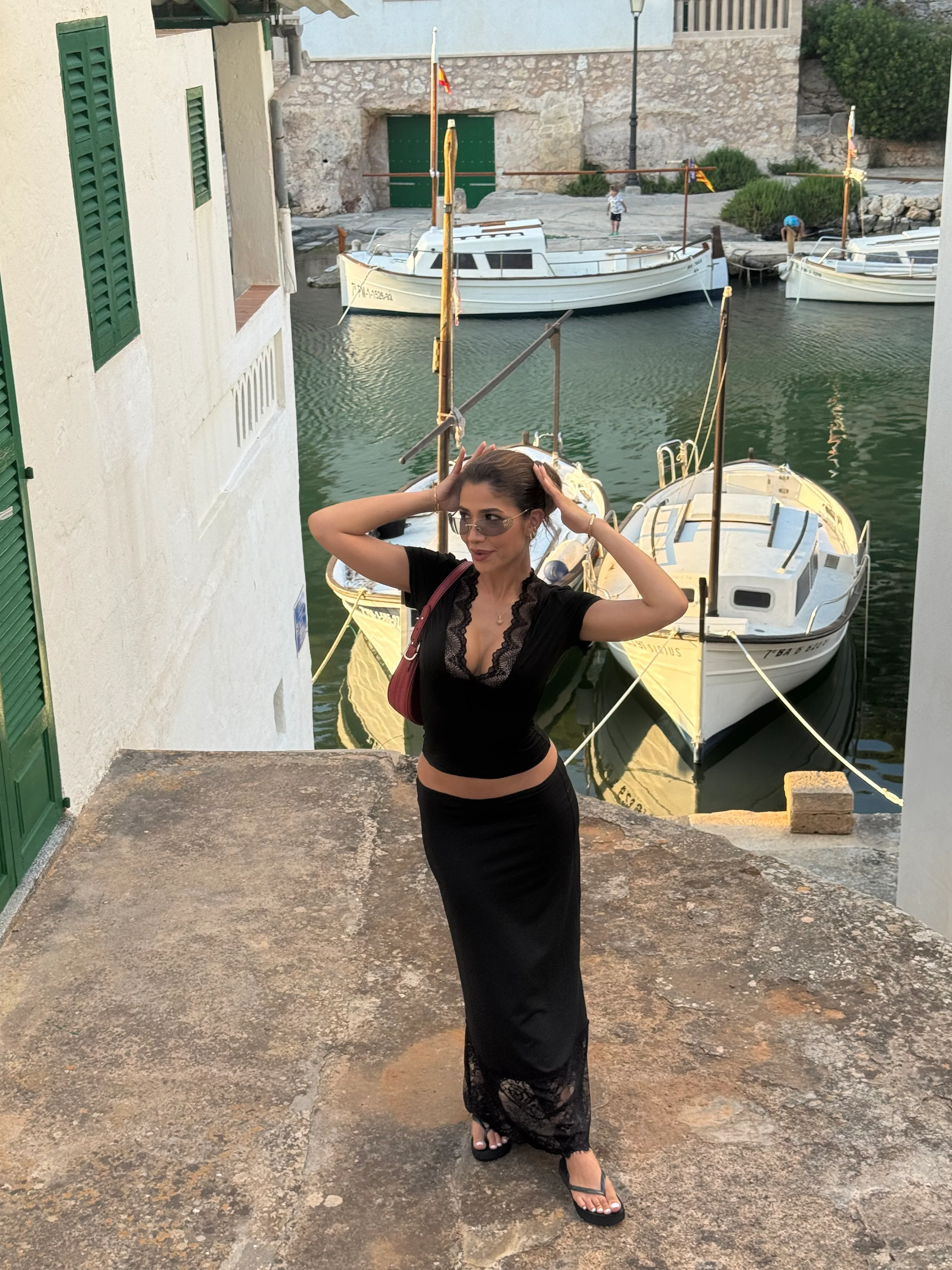 Lucia basic lace tee - black - Image 8